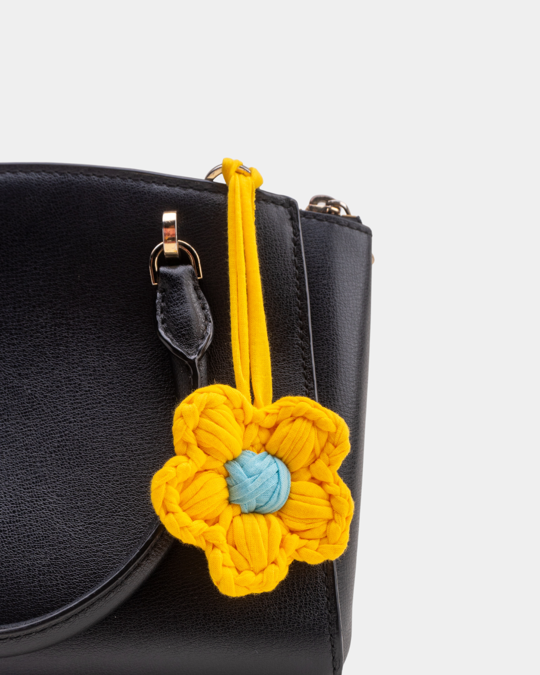 Blue / Yellow Flower charm